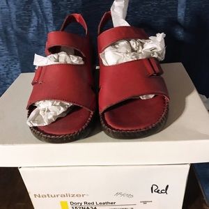 Brand NWT Naturalizer red sandals